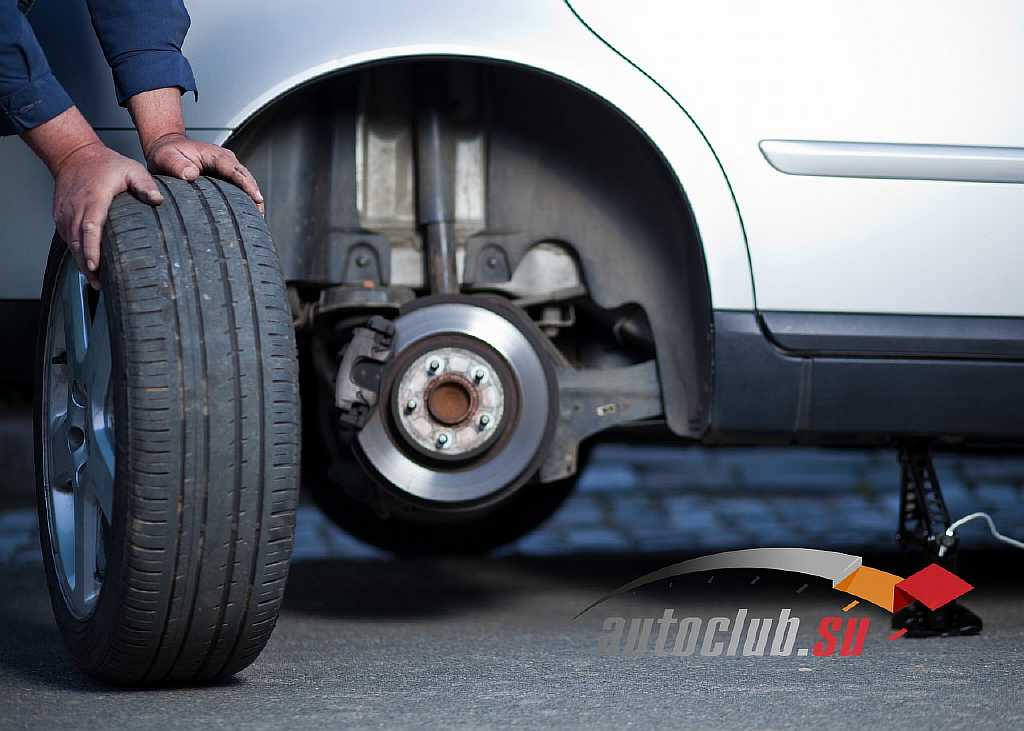 Восстанавливаем безопасность Toyota Corolla E120: смена тормозных дисков