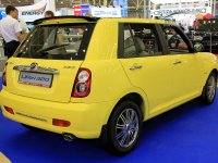 Китайский аналог Mini Cooper