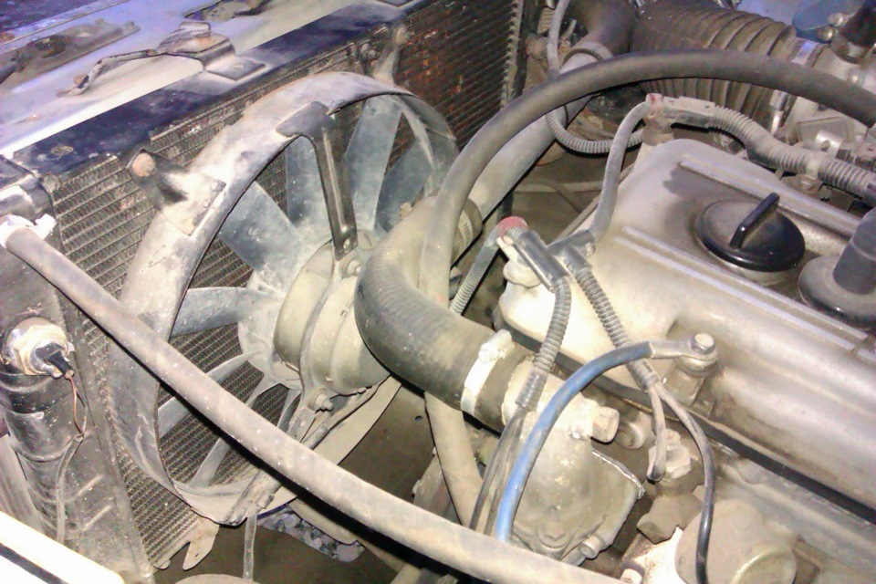 Вентилятор охлаждения двигателя ЗМЗ 405